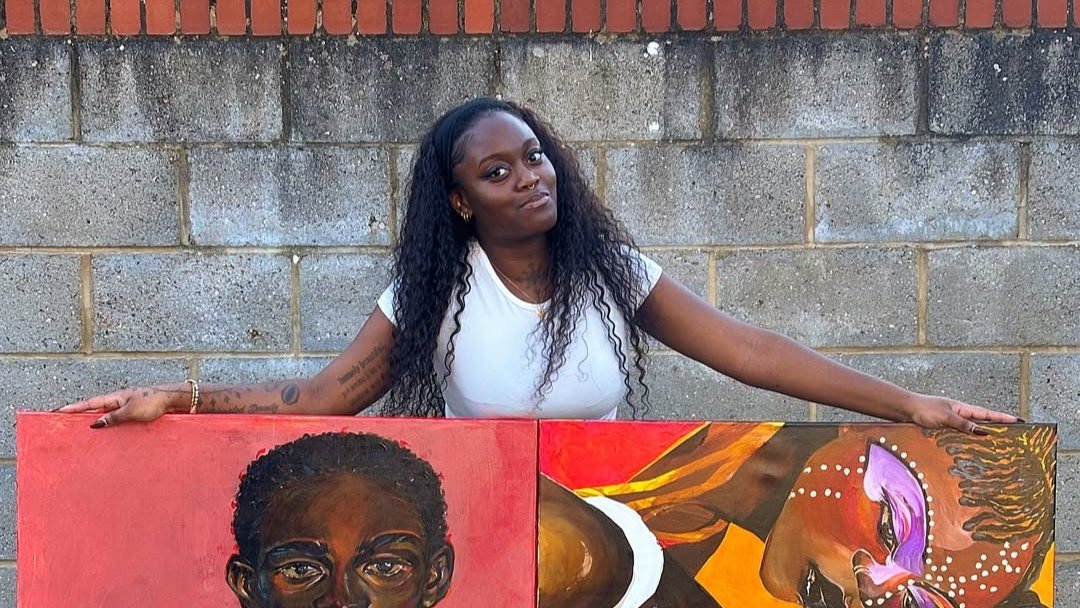 Conheça Narytha, a mulher que usa arte para representar a sua comunidade na Inglaterra