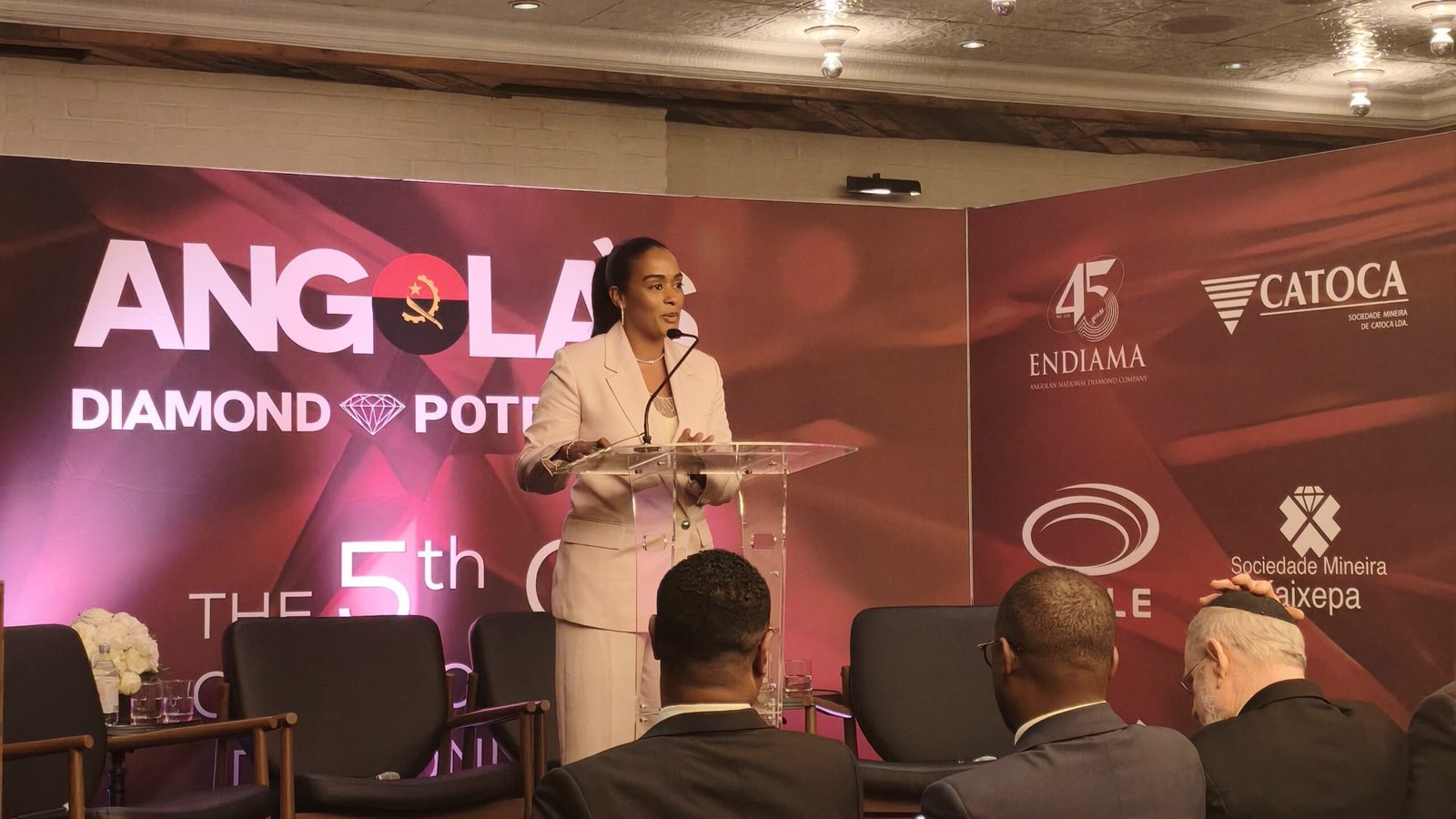 Priscila Gonzaga destaca protagonismo social da Endiama no JCK Las Vegas 2026